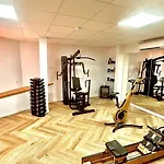 Les Elmes - & 4* بانيول سور مير