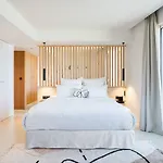 Les Elmes - & 4* بانيول سور مير