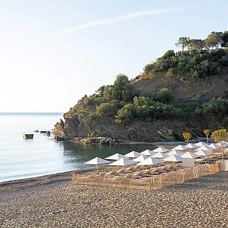 Hotel Les Elmes - &