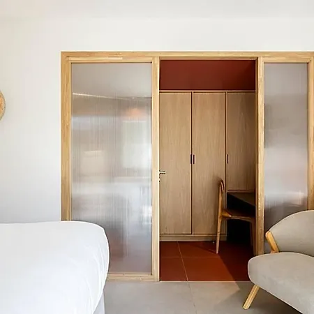 Les Elmes - & Hotel 4*